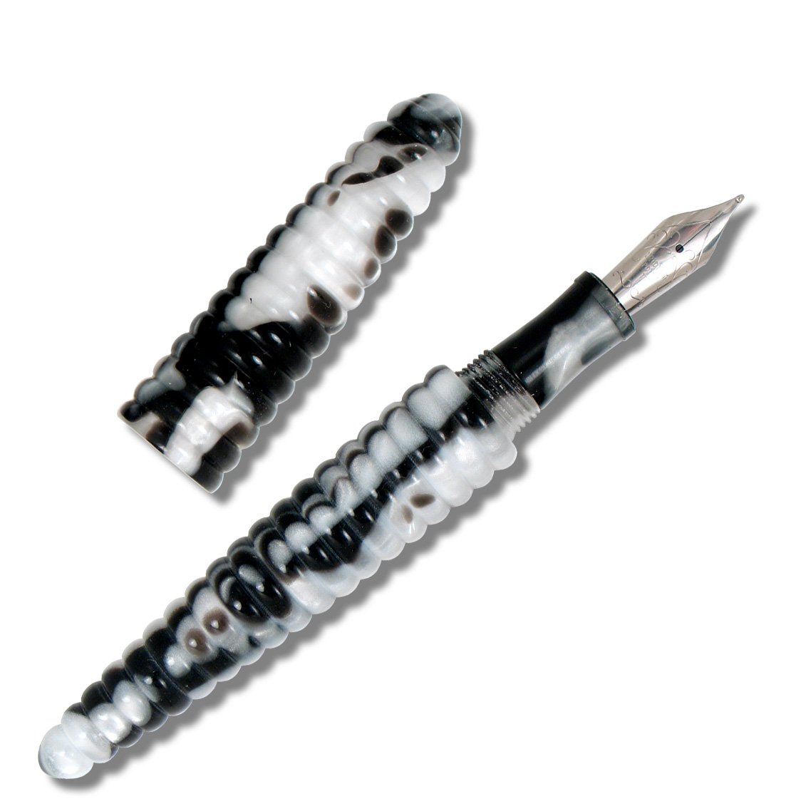 Acme P2H05F Rings Black & White Fountain Pen